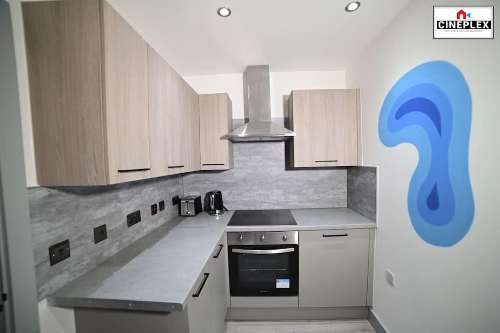Business Leisure Professional Flat B Unit 2 Lewisham Wifi Netflix By Cineplex Short Lets & Serviced Londra